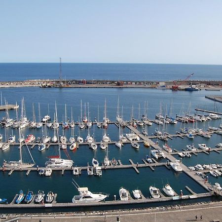 Atlantic Tower - Free Parking Appartement Ponta Delgada Buitenkant foto